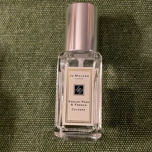 Jo Malone English Pear and Freesia Cologne